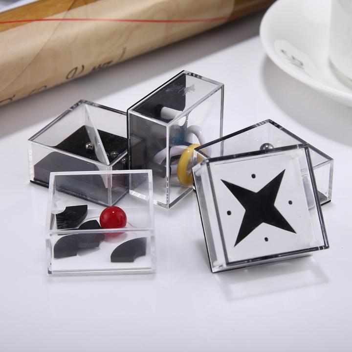 Actual product image Ueli Express 10 in 1 puzzle game of skill