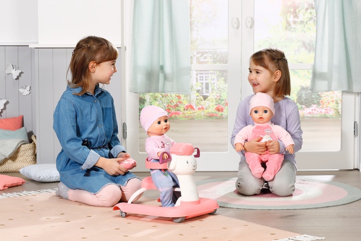 Produktbild Baby Annabell Lilly lernt laufen