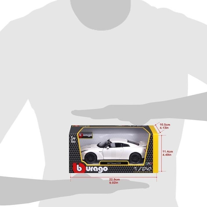 Actual product image Bburago Nissan GT-R 2017 1:24