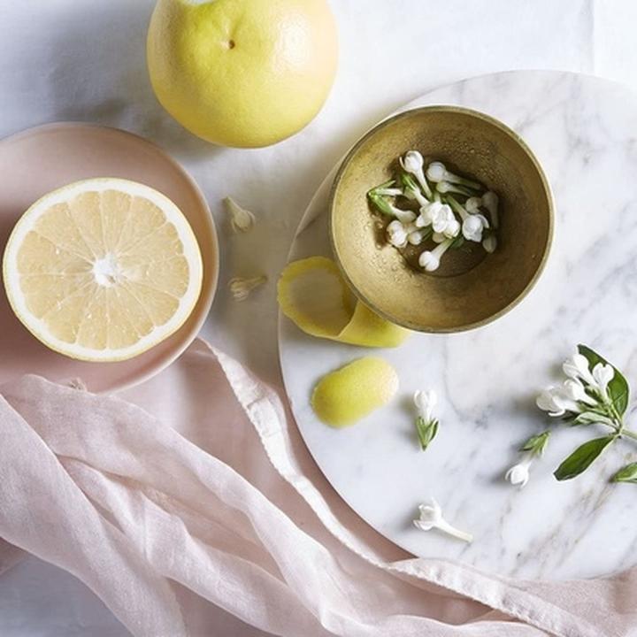 Produktbild Grace Cole Nectarine Blossom & Grapefruit (300 ml)