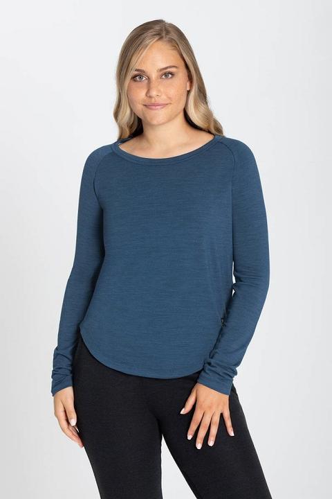 Actual product image Super Natural Essential Pullover (S)