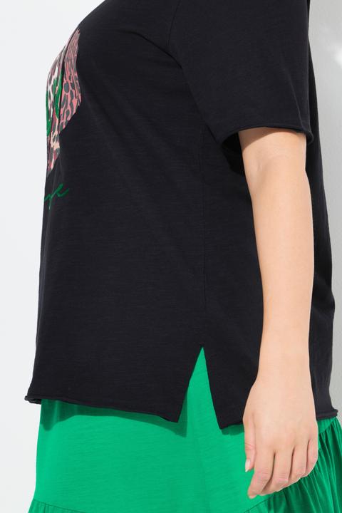 Immagine prodotto Ulla Popken T-shirt classica con cuore leopardato, scollo a V e mezze maniche (46, 48)