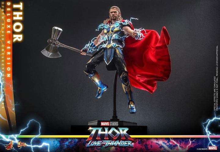Actual product image Hot Toys Thor: Love and Thunder Masterpiece figurine 1/6 Thor (Deluxe Version) 32 cm