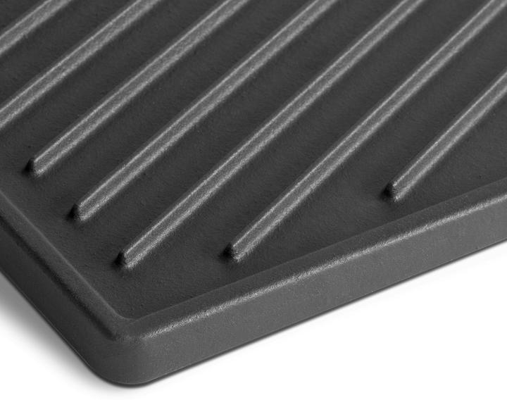 Actual product image Burnhard Cast iron reversible plate FRED 41.5 x 23.5 x 2 cm