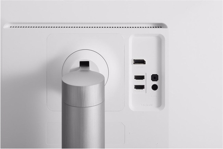 Actual product image LG 27UL550-W (3840 x 2160 Pixels, 27")