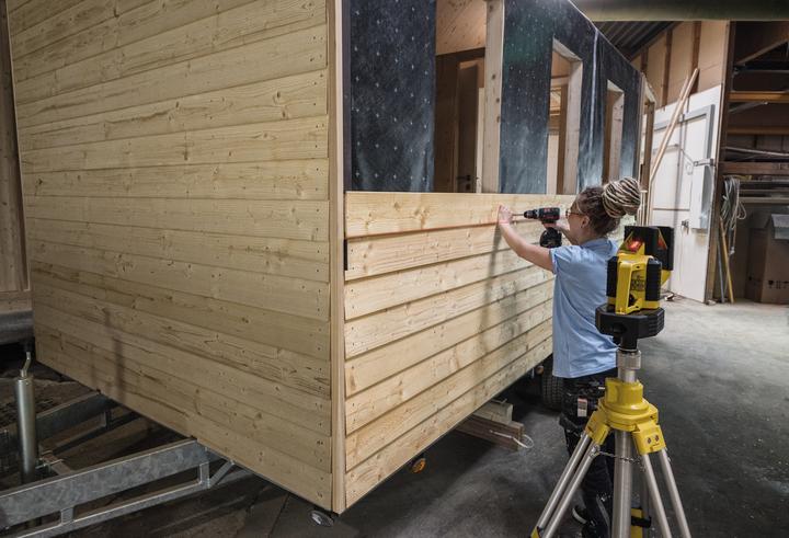 Actual product image Stabila Multiline laser LA 180 L