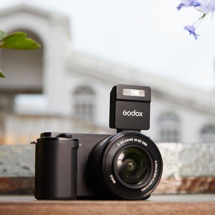 Actual product image Godox iM22 (Plug-on flash, Godox)