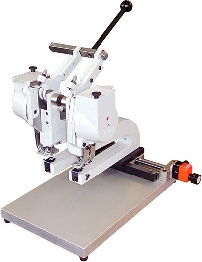 Immagine prodotto Hang Pressa a doppio occhiello 101-80 Piccolo per occhielli n. 273 Ø 6,0mm
