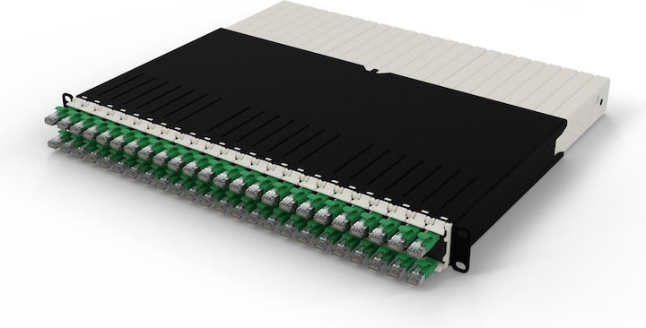 Image du produit PATCHBOX one / 8RU / Cat 6A, STP, 0.8 m, vert (STP, CAT6a, 0.80 m)