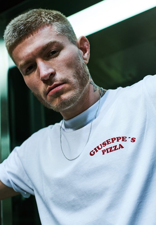 Actual product image Mister Tee Giuseppe's Pizzeria Tee (3XL)