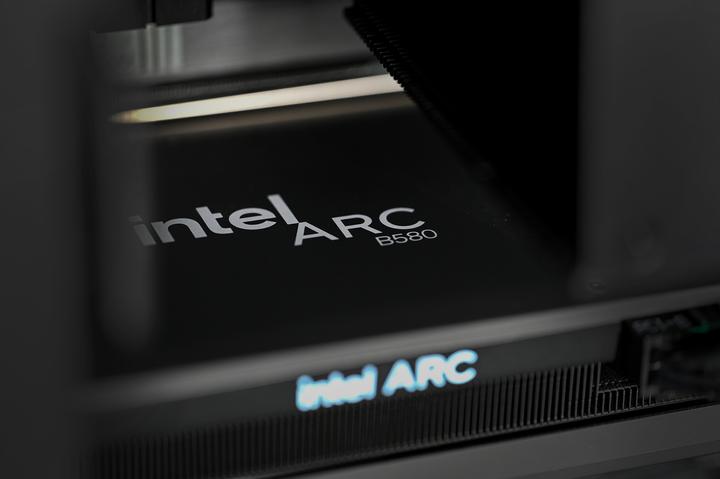 Actual product image Actina 5901443410379 (Intel Core i5-12400F, 32 GB, 1000 GB, Arc A380)
