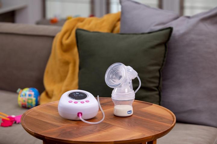 Actual product image Chicco Electric breast pump NATURALLY ME