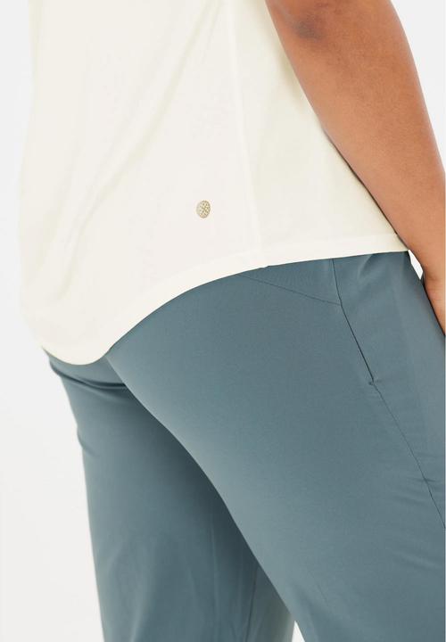 Actual product image Endurance Gaina V2 (M)