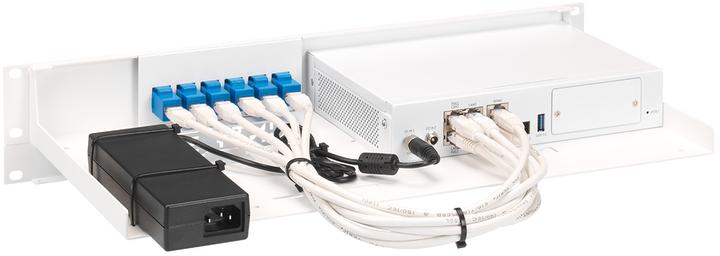 Produktbild Rackmount.IT 1.3/2U 6 x RJ-45, f/ Sophos RED 20, RED 60