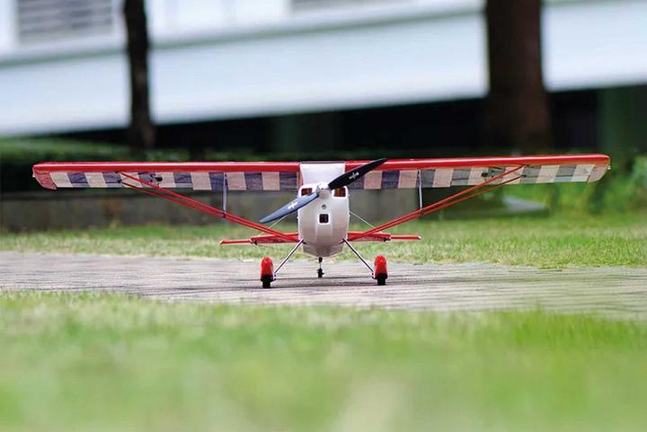 Produktbild OMPHobby OMP Super Decathlon 55" V2 ARF - Rot 1400mm