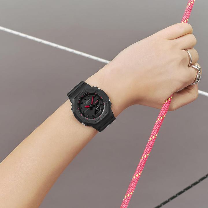 Actual product image Casio GMA-P2100SA-1A1ER (Chronograph, 46 mm)