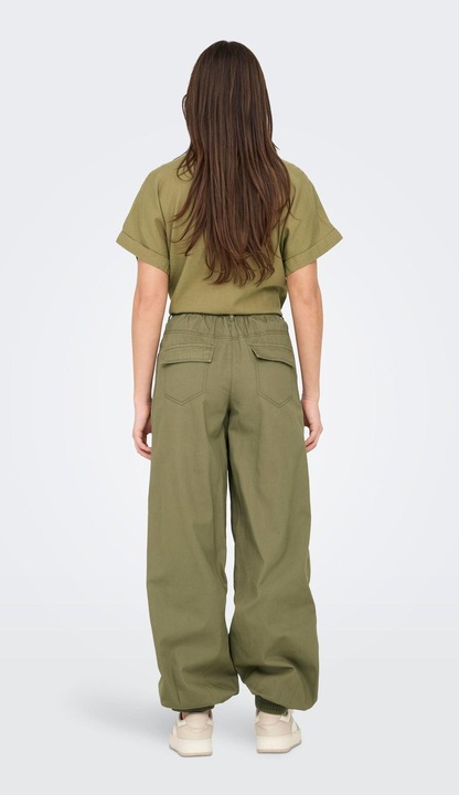 Produktbild Only ONLTINNE Locker geschnitten Hose Hose (30)