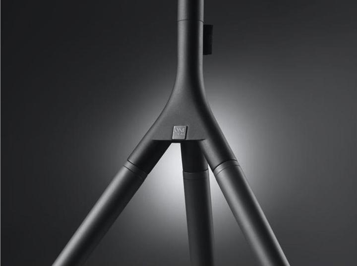 Produktbild One for All Full Metal Tripod WM7461 (Universal, 65", 30 kg)