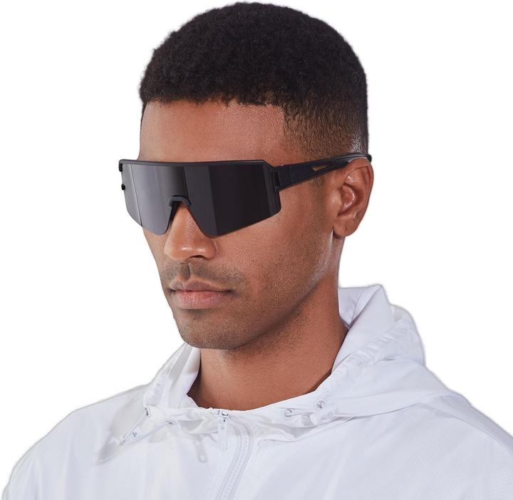 Actual product image Yeaz Sunspot (Bullet Black, Black)