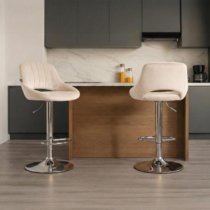 Actual product image CLP Miletus velvet