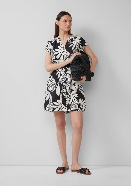 Produktbild S.Oliver Kleid Kurzes Kleid aus Viskosemix im Relaxed Fit (46)