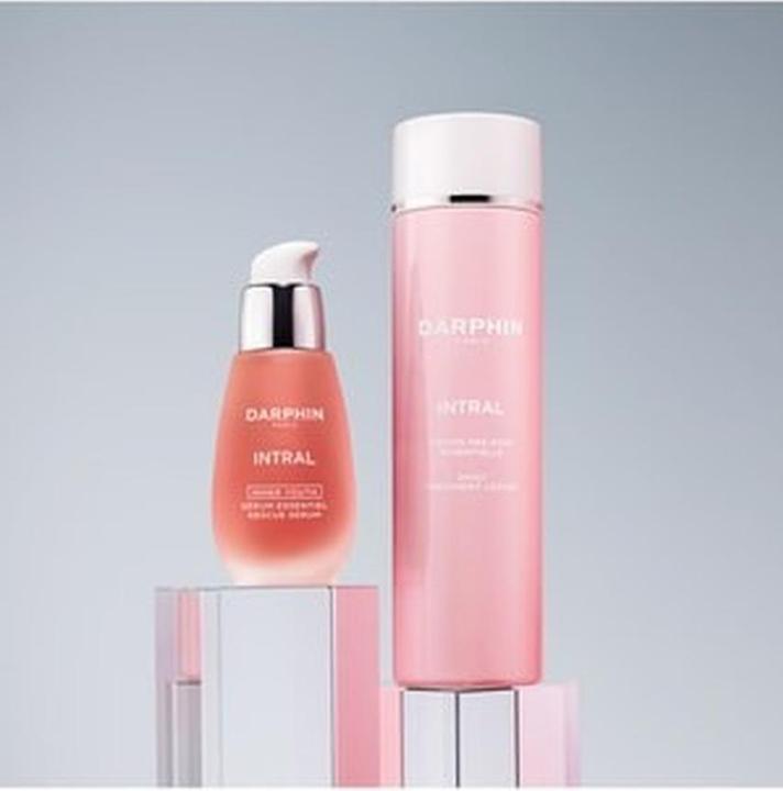 Actual product image Darphin Intral Daily Treatment Lotion For Sensitive Skin 150 Ml (150 ml)