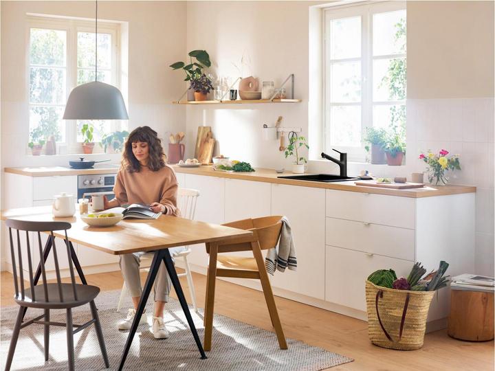 Image du produit hansgrohe HG Mitigeur monocommandé pour évier Zesis M33 150 Douchette extractible 2 jet sBox lite ma-sw