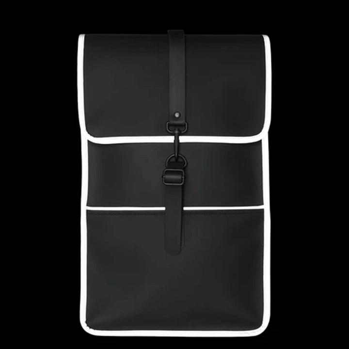 Actual product image Rains Backpack CLASSIC black lacquer