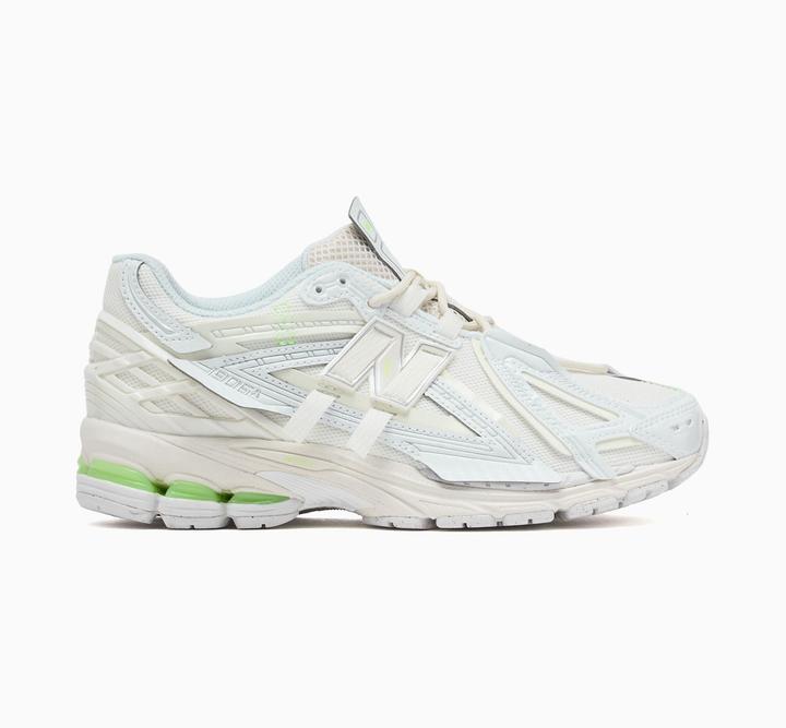 Produktbild New Balance U1906AE (40)