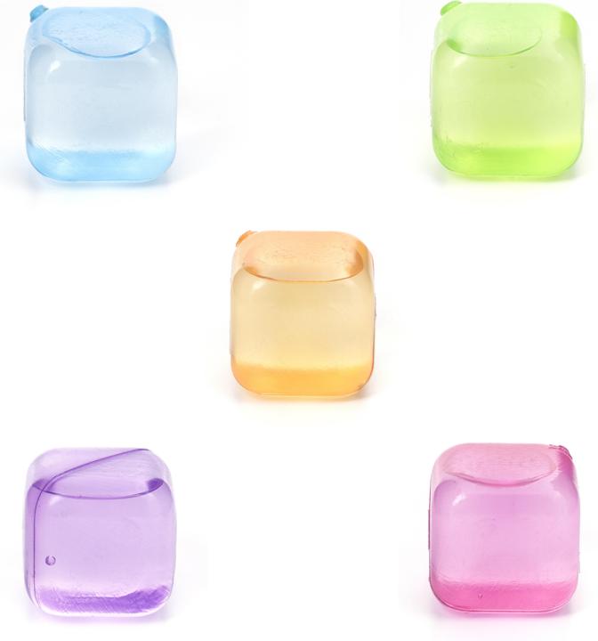 Produktbild Kikkerland Reusable Ice Cube (Wiederverwendbare Eiswürfel)