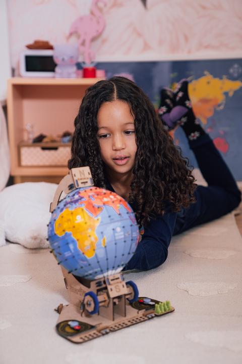 Actual product image Smartivity Globetrotter