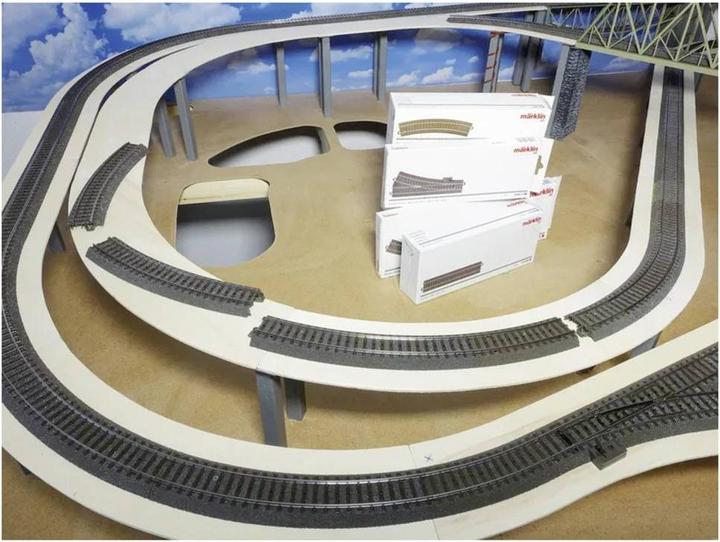 Actual product image Noch H0 Easy-Track Trassenbausatz Andreastal