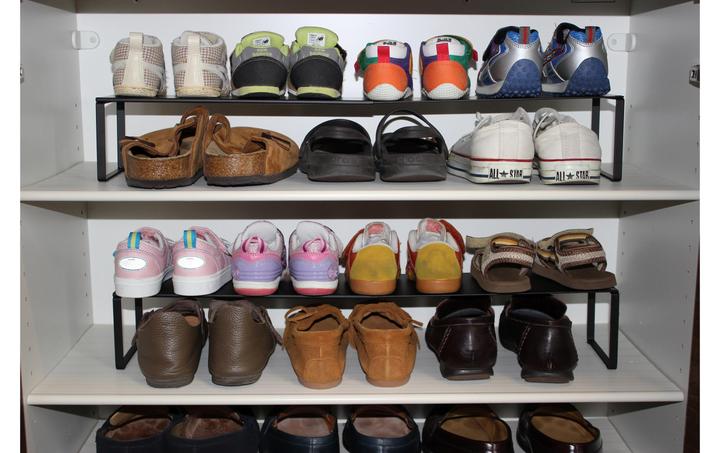 Productafbeelding Yamazaki FRAME uittrekbaar schoenenrek (60 x 12 x 10 cm)