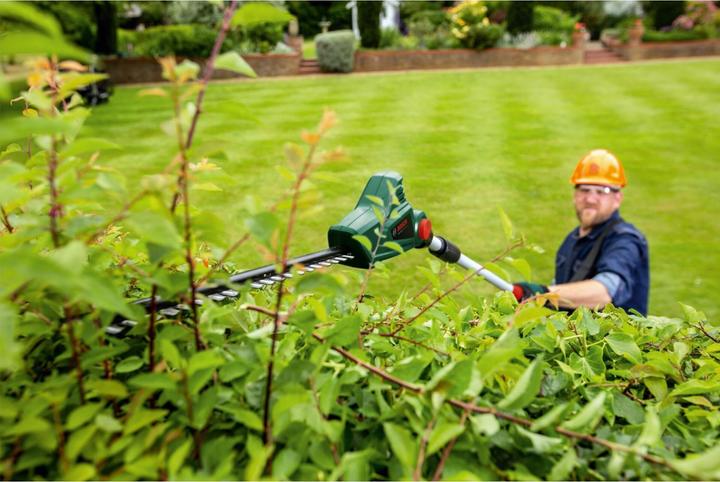 Produktbild Bosch Home & Garden UniversalHedgePole 18 (Akkuheckenschere)