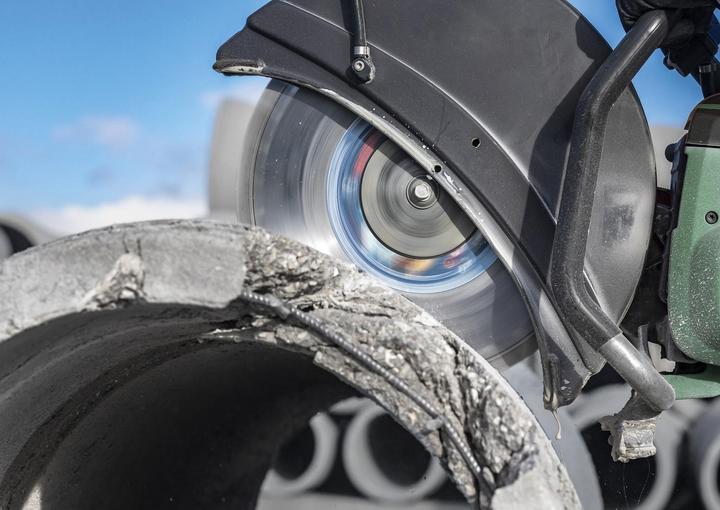 Produktbild Bosch Professional Zubehör EXPERT MultiMaterial Diamanttrennscheiben, 450 x 25,40 x 3,3 x 12 mm