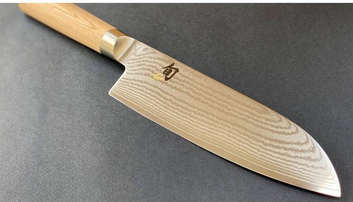 Produktbild Kai Shun Santoku (18 cm)