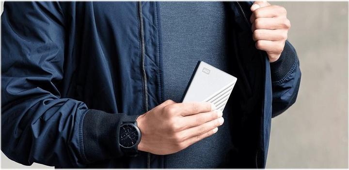Actual product image WD My Passport Ultra 4TB Blau (4 TB)