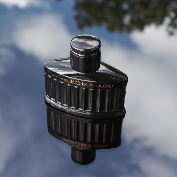 Actual product image Laura Biagiotti Roma - Uomo Nero Estremo Eau De Parfum Intense (Eau de parfum, 125 ml)