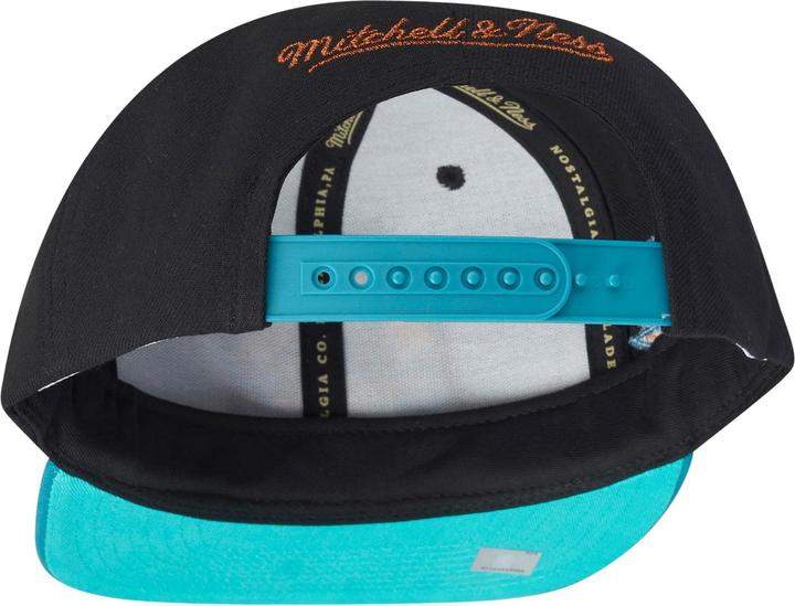 Actual product image Mitchell & Ness Make Cents Chicago Bulls (One size)