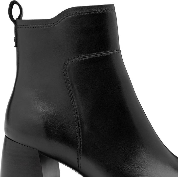 Actual product image Tamaris Stiefelette (40)