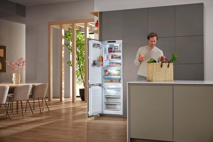 Immagine prodotto Miele Combinazione frigorifero-congelatore KFN 7795 C (246 l)