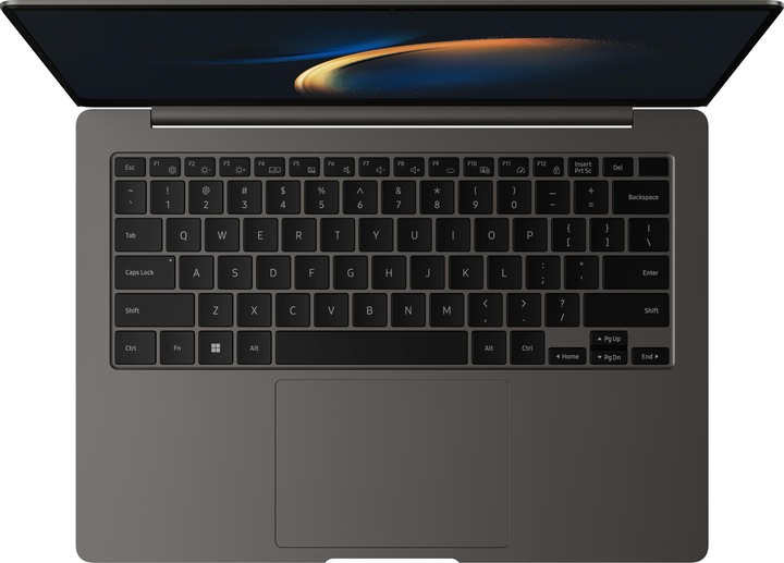 Actual product image Samsung Book3 Pro 14.0"/i7P/16GB/512GB/Graphite (14", Intel Core i7-1360P, 16 GB, 512 GB)