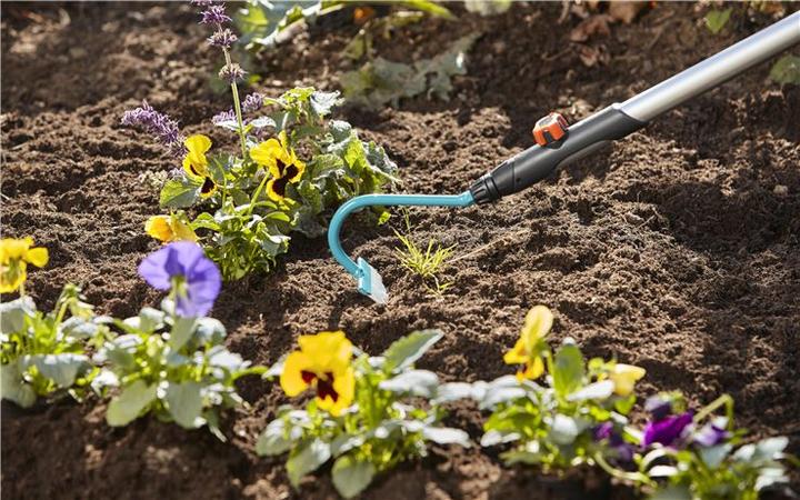 Actual product image Gardena Weed hoe