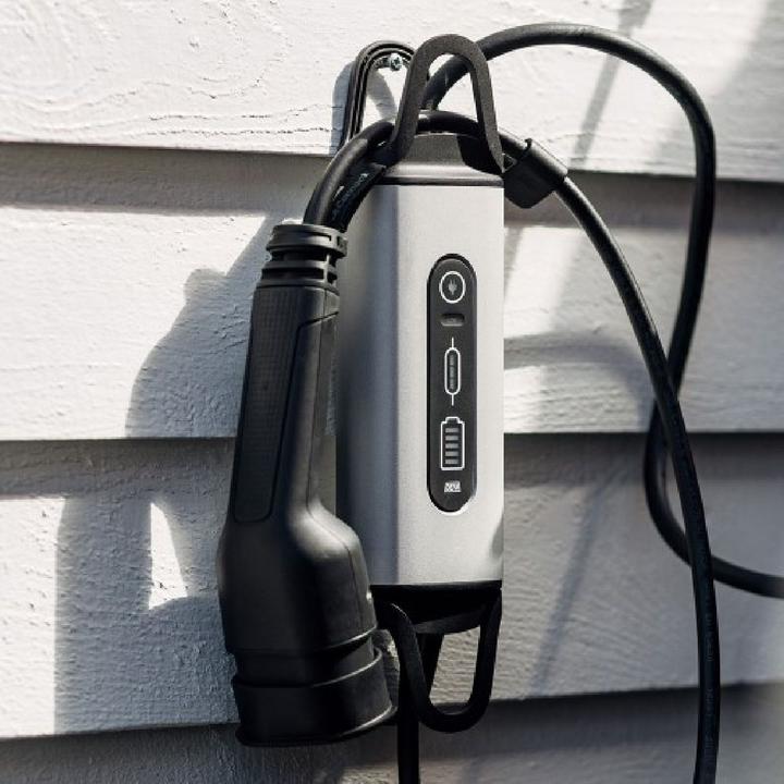 Actual product image Defa eMove Mobile Charger (Type 2, 2.30 kW, 10 A)