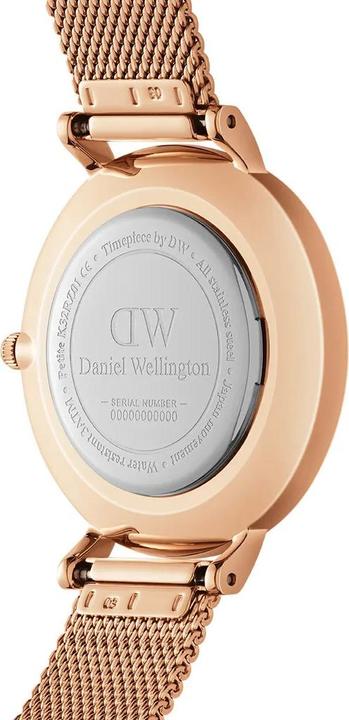 Actual product image Daniel Wellington Classic Petite Amber (28 mm) (Analogue wristwatch, 28 mm)