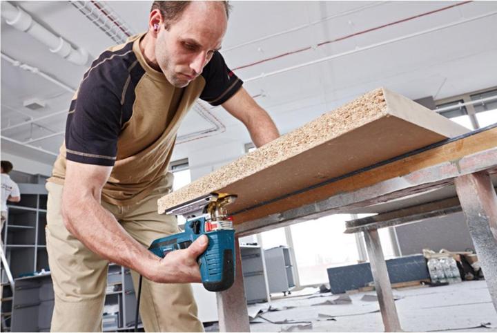 Actual product image Bosch Professional GST 160 CE