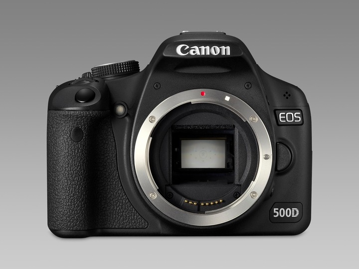 Canon EOS 500D Body, 15MPix, 1080p Movie