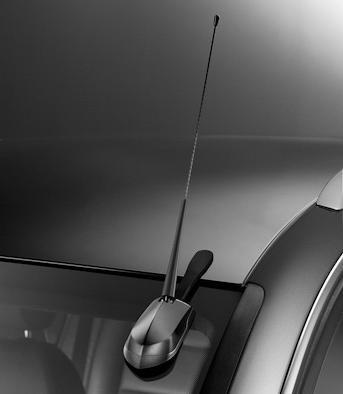 Produktbild Pure Highway 300Di, In-Car Digital Radio/Audio Adapter, DAB