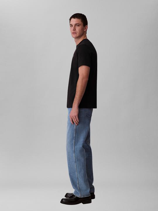 Actual product image Calvin Klein Jeans Ss Smooth Cttn Solid Crewnk Tee (L)