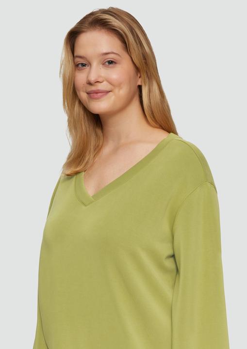 Produktbild S.Oliver Sweatshirt Scuba-Sweatshirt mit V-Ausschnitt (52)